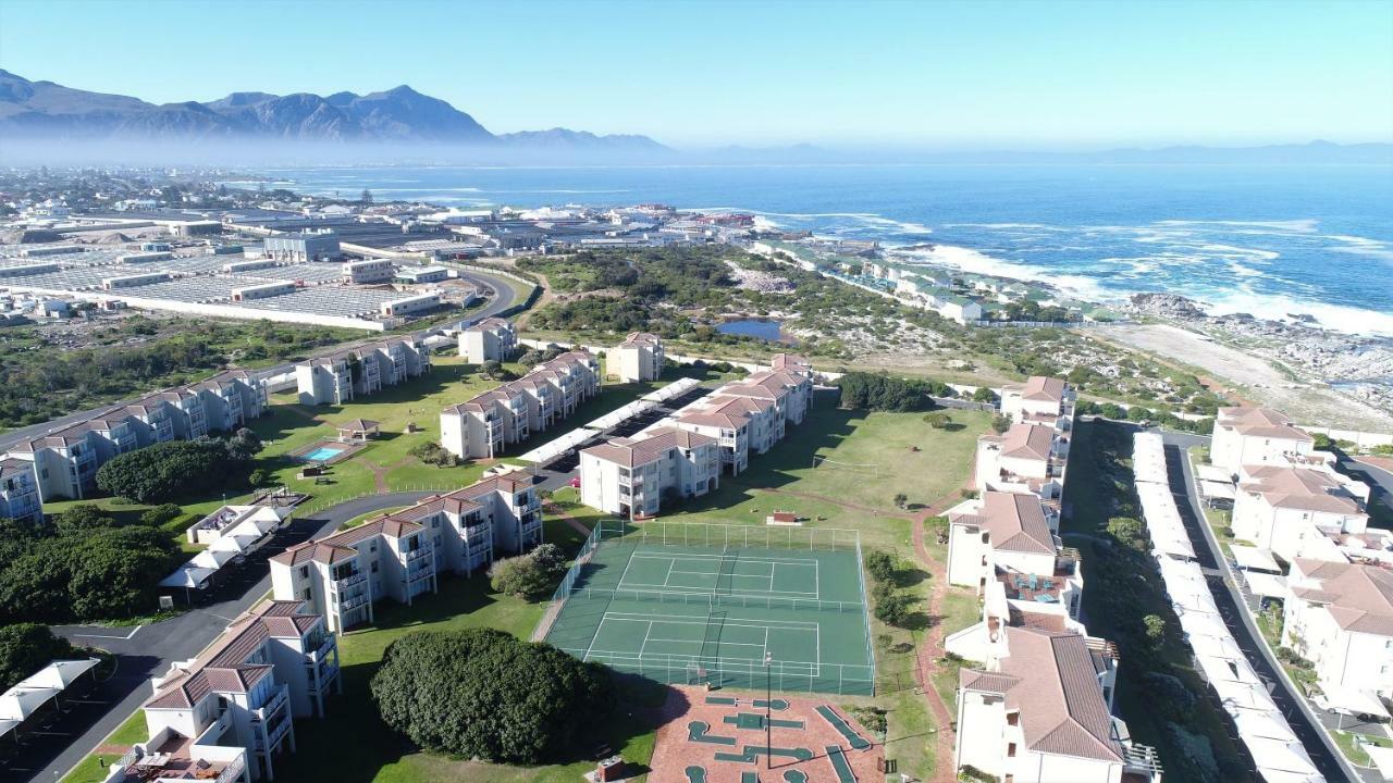 Hermanus Beach Club 외부 사진